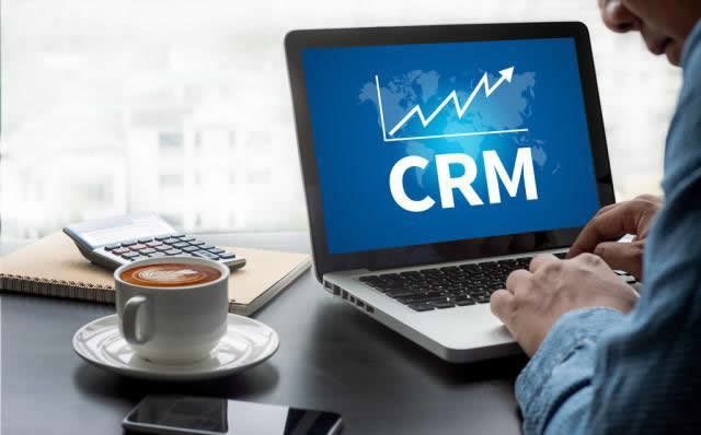 CRM破解客户管理瓶颈，助力企业销售业绩增长